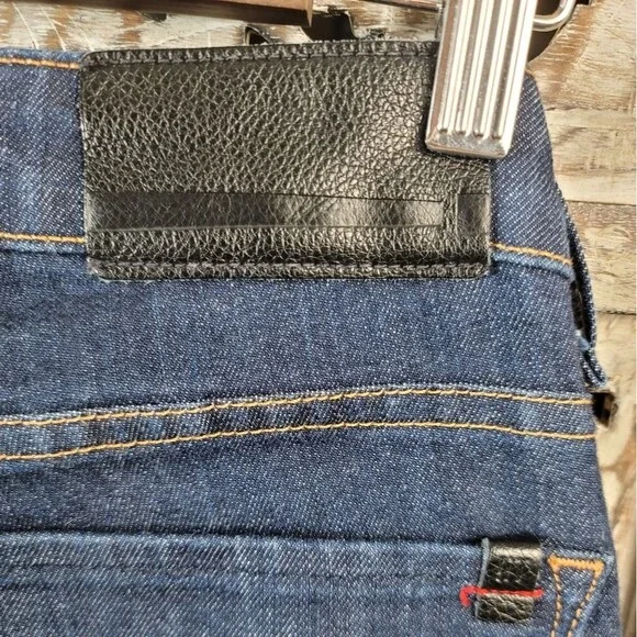 !iT Curvy Slim Bootcut Blue Denim Jeans Womens Size 31/32 Tall - Picture 8 of 12